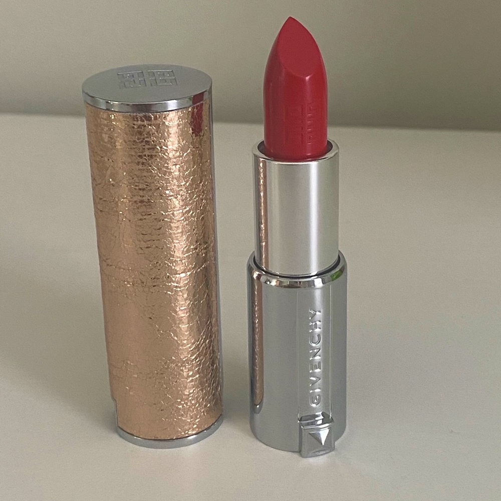 NWT givenchy lipstick